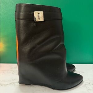 Short Givenchy Shark Boots